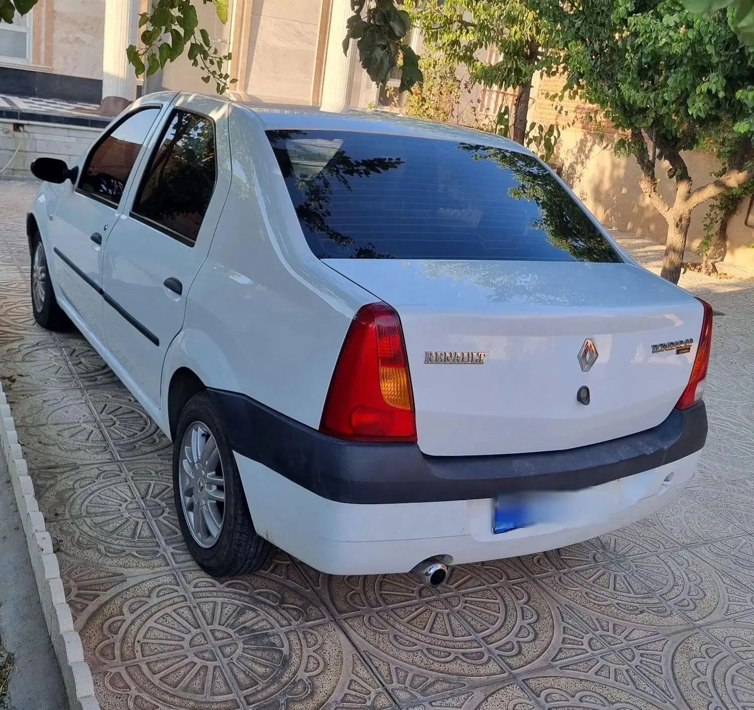 خودرو رنو، تندر 90 آگهی ann_19970002
