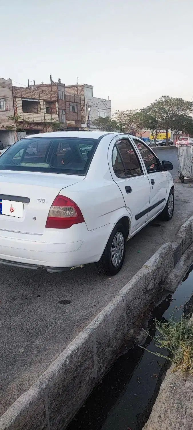 تیبا صندوق دار EX - 1392