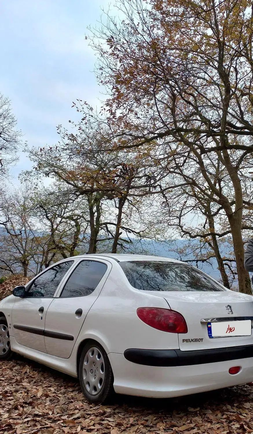 پژو ۲۰۶ صندوق دار v8 - 1399