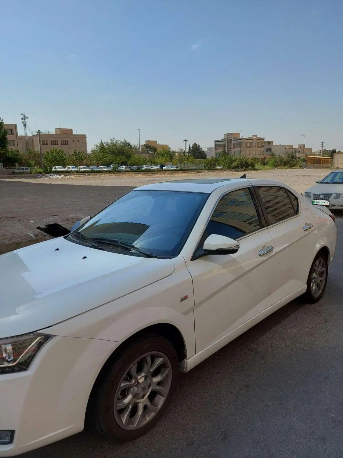 دنا پلاس توربو اتوماتیک - 1401