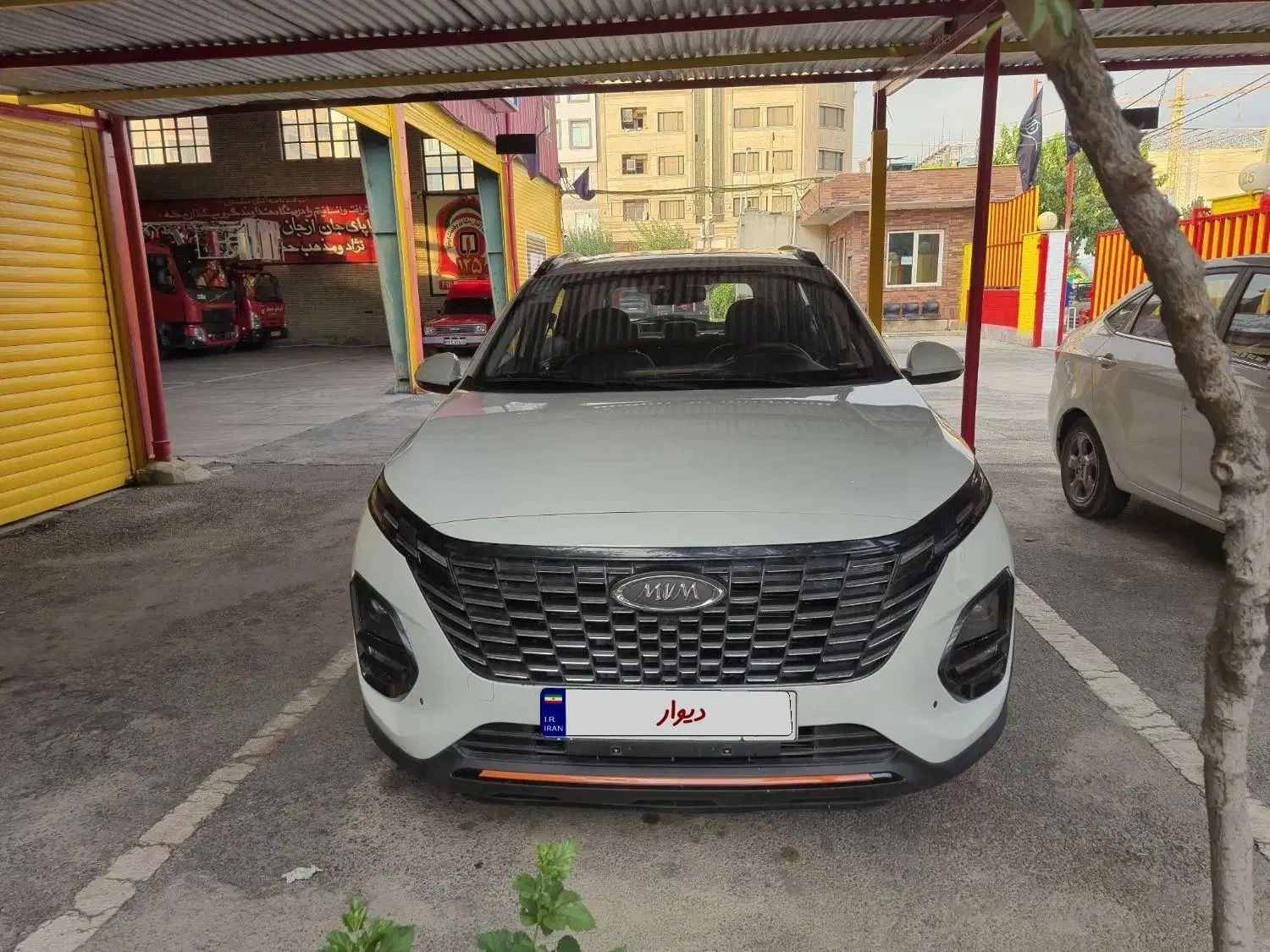 ام وی ام X33 کراس دنده‌ای - 1403