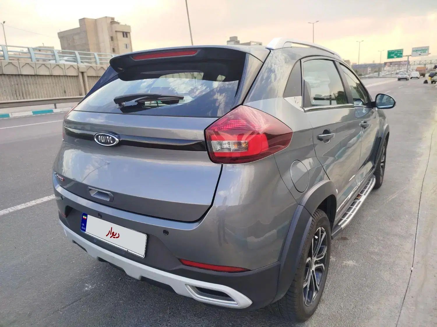ام وی ام X22 پرو اتوماتیک IE - 1401