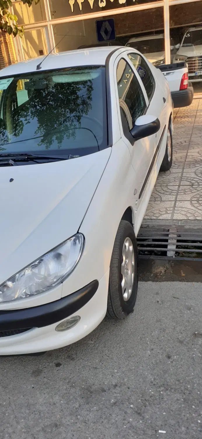 پژو ۲۰۶ صندوق دار v8 - 1391