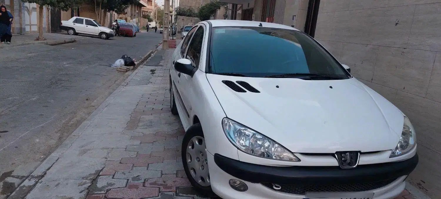 پژو ۲۰۶ صندوق دار v20 - 1391