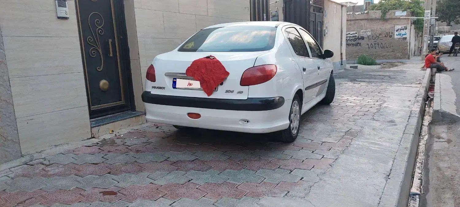 پژو ۲۰۶ صندوق دار v20 - 1391