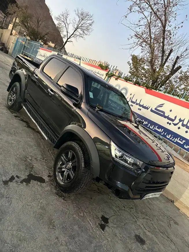 خودرو کی ام سی، T8 آگهی ann_19971257