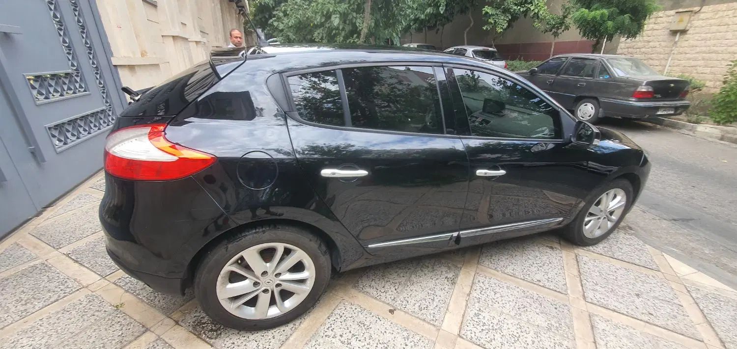 رنو اسکالا 2000 E4 - 2015