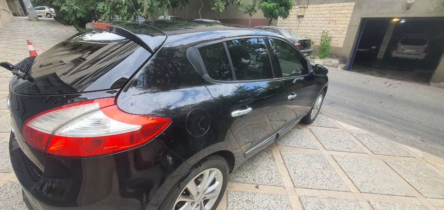 رنو اسکالا 2000 E4 - 2015