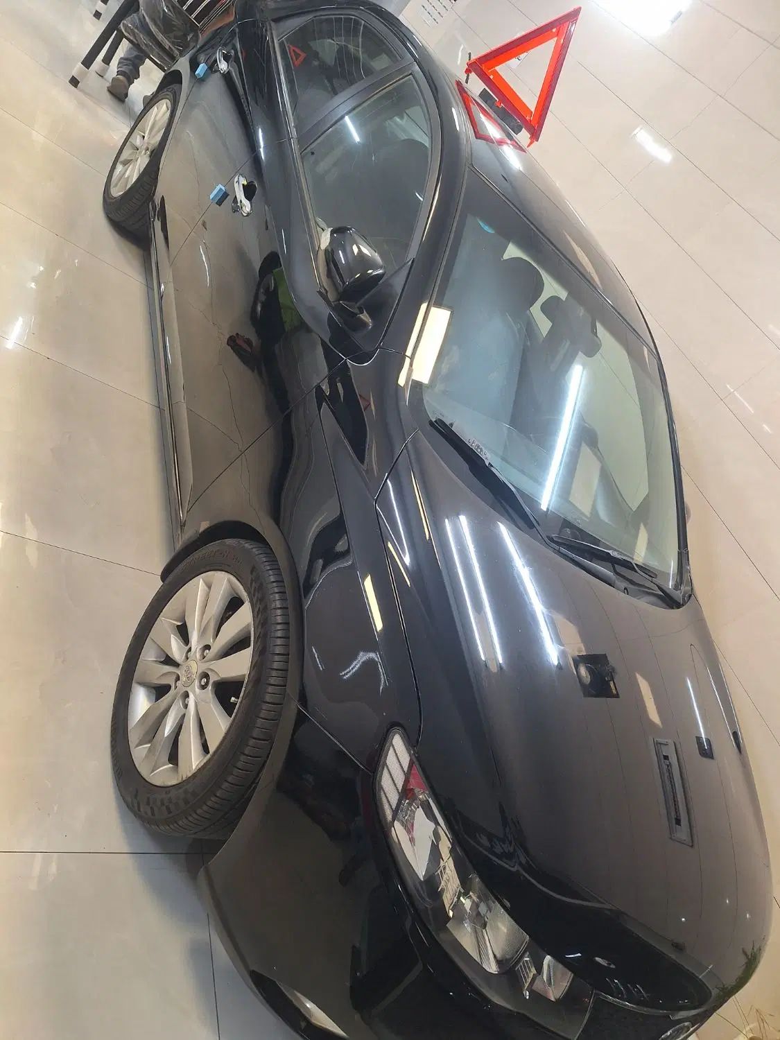 کیا سراتو 2.0 لیتر اتوماتیک GT لاین - 2011