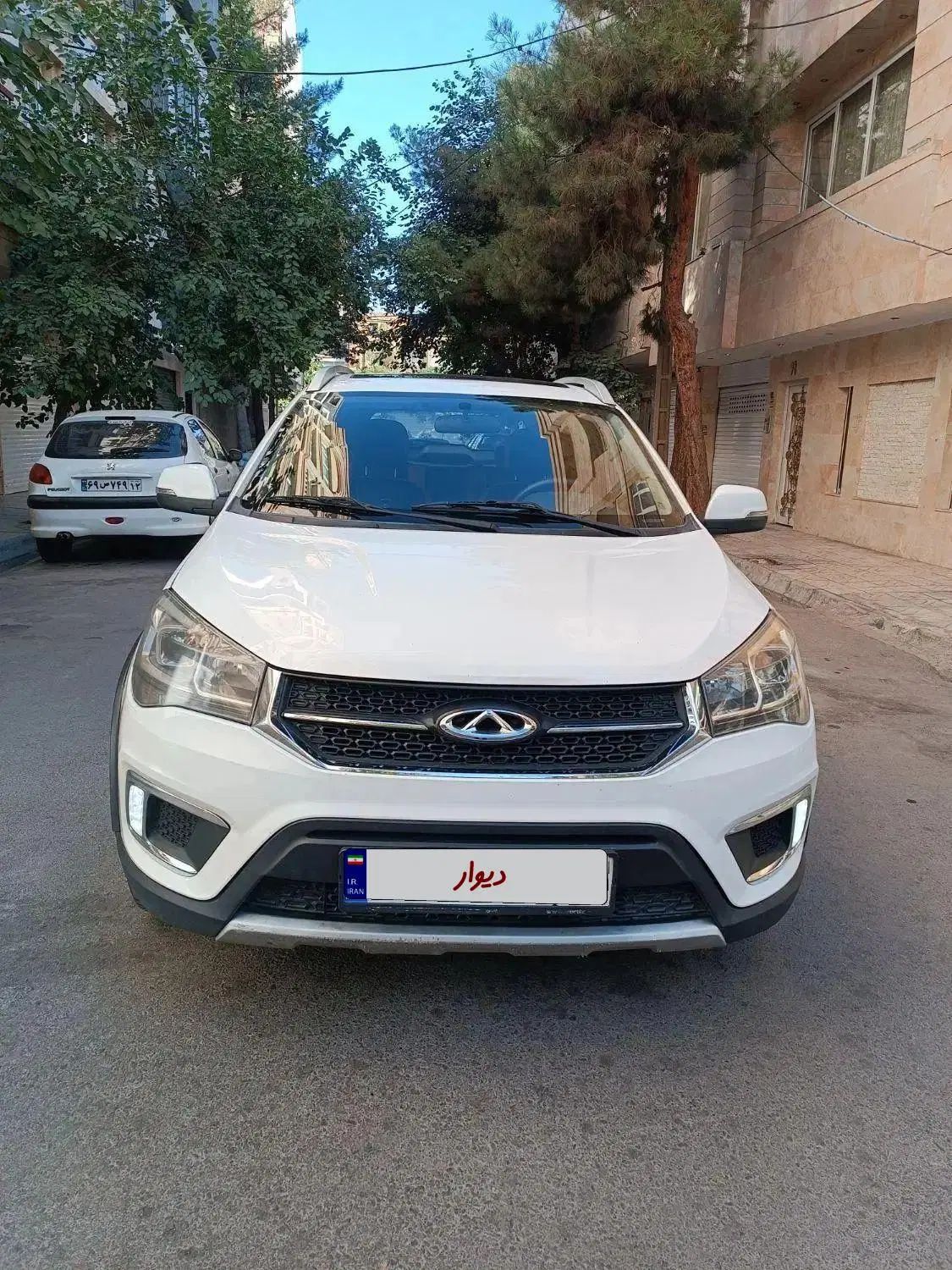 خودرو ام وی ام، X22 آگهی ann_19971972