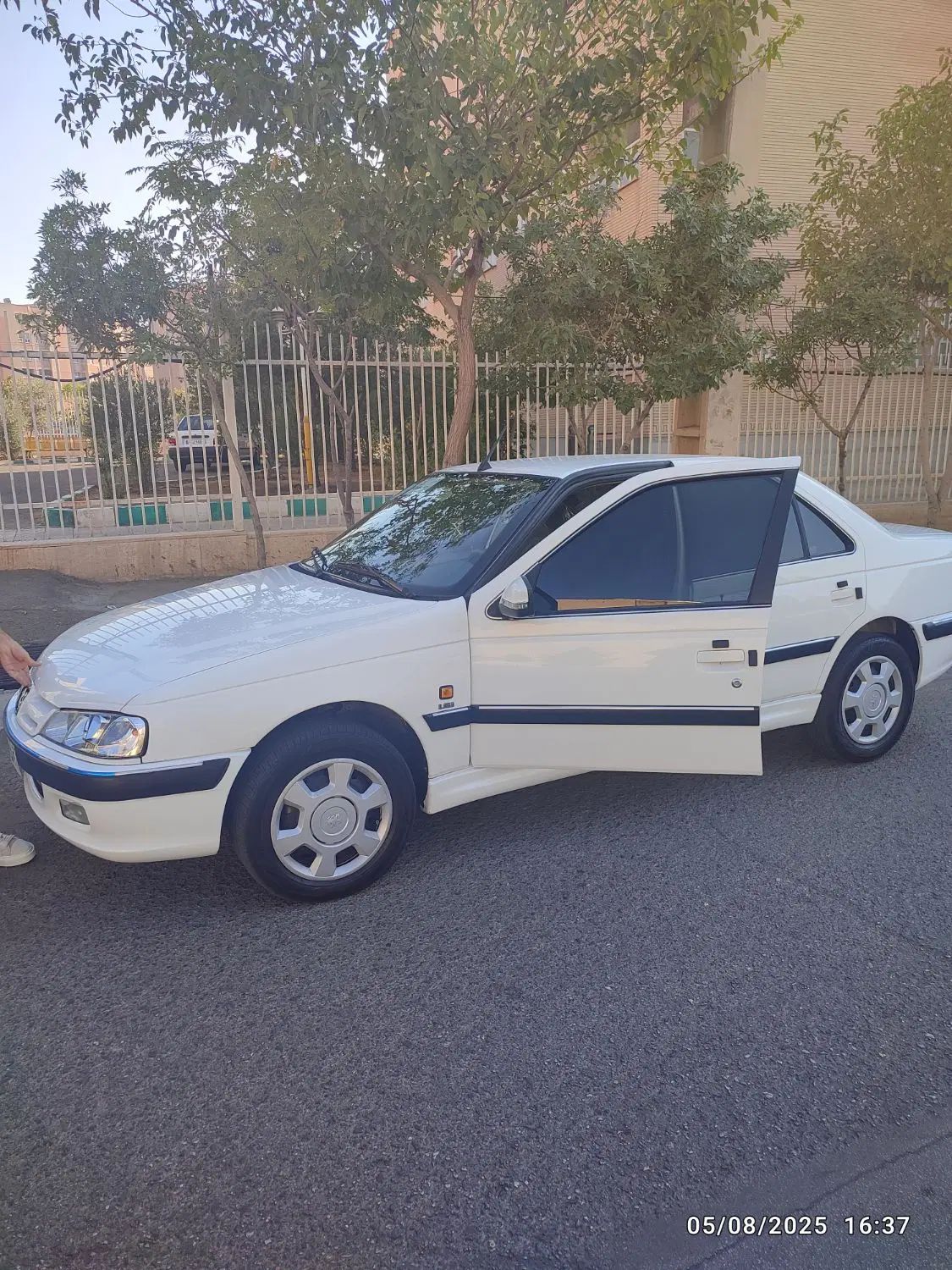 پژو پارس LX - 1400