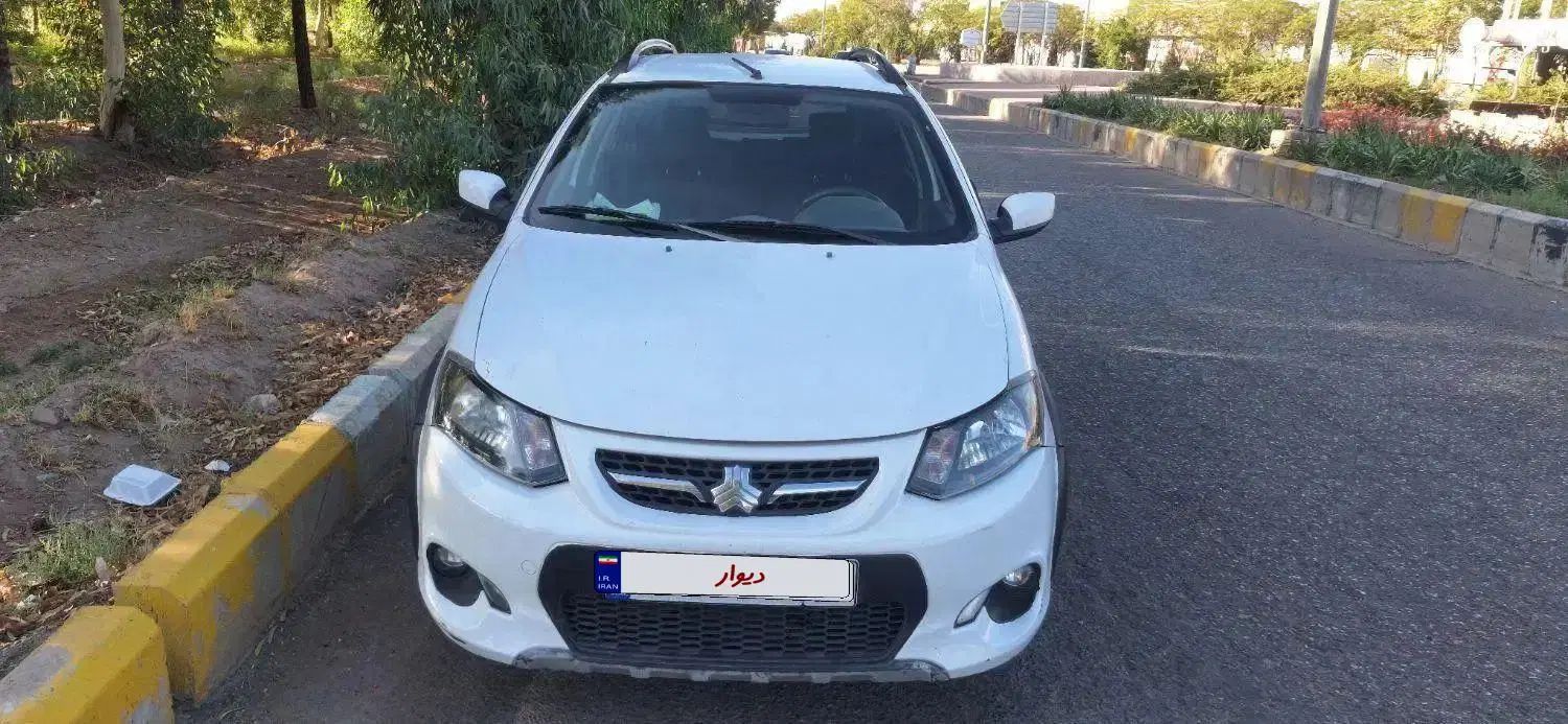 خودرو کوییک، معمولی آگهی ann_19972284