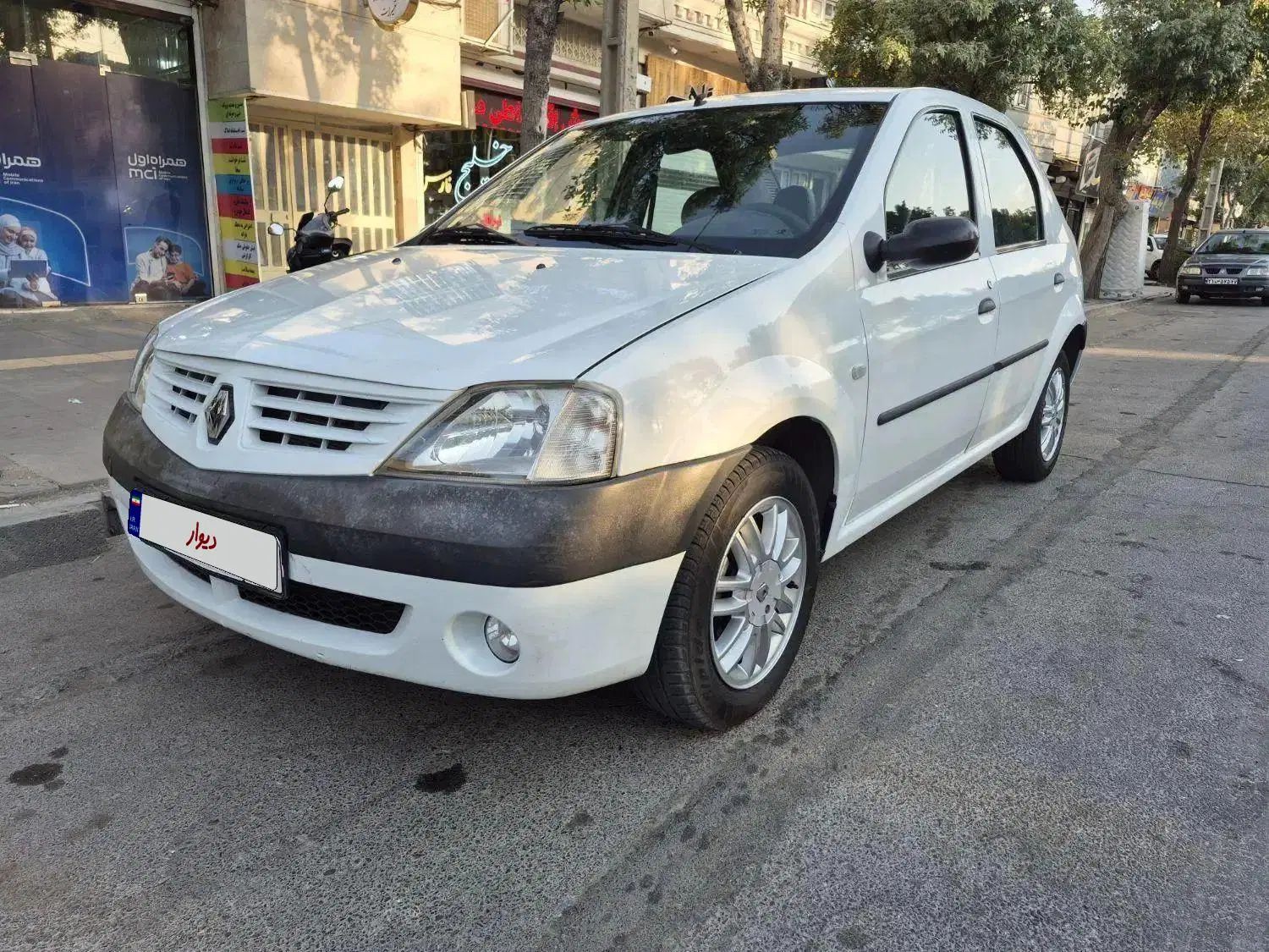 خودرو رنو، تندر 90 آگهی ann_19972304