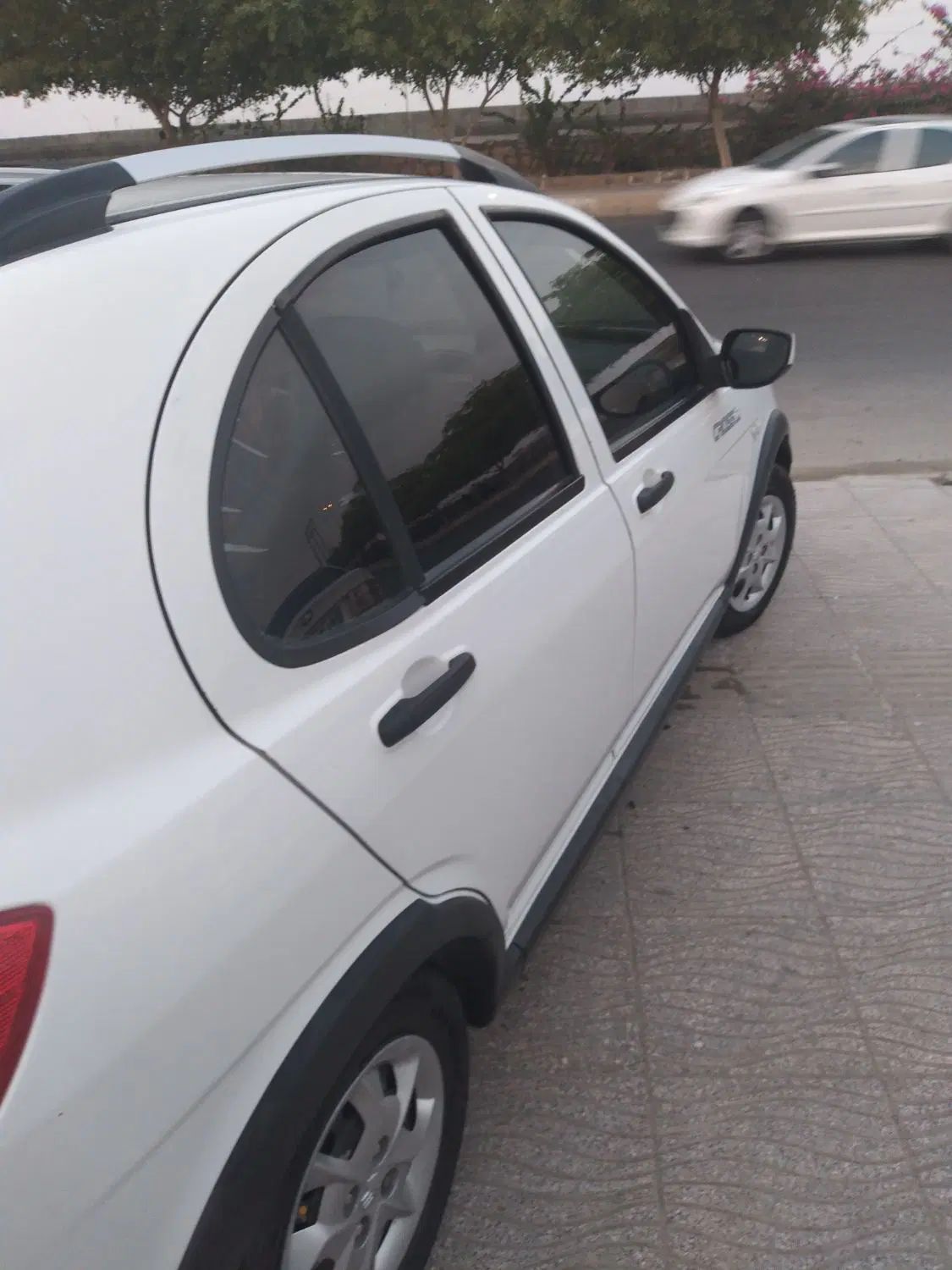 خودرو کوییک، معمولی آگهی ann_19972665