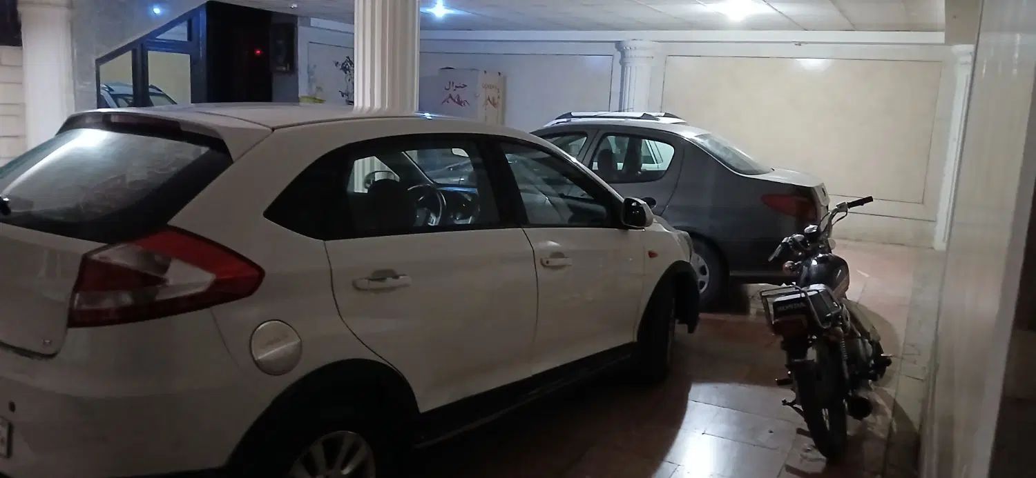 ام وی ام 315 هاچ بک اسپرت لاکچری - 1396
