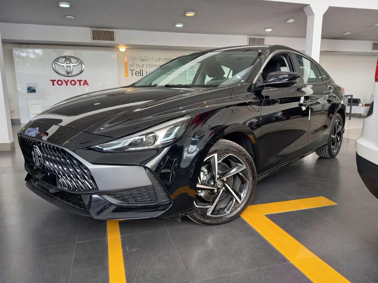 ام جی GT اتوماتیک - 2024