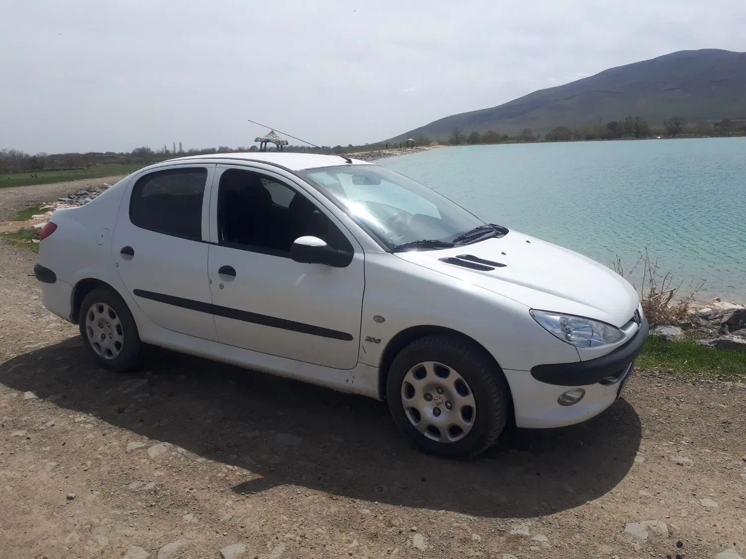 پژو ۲۰۶ صندوق دار v8 - 1394