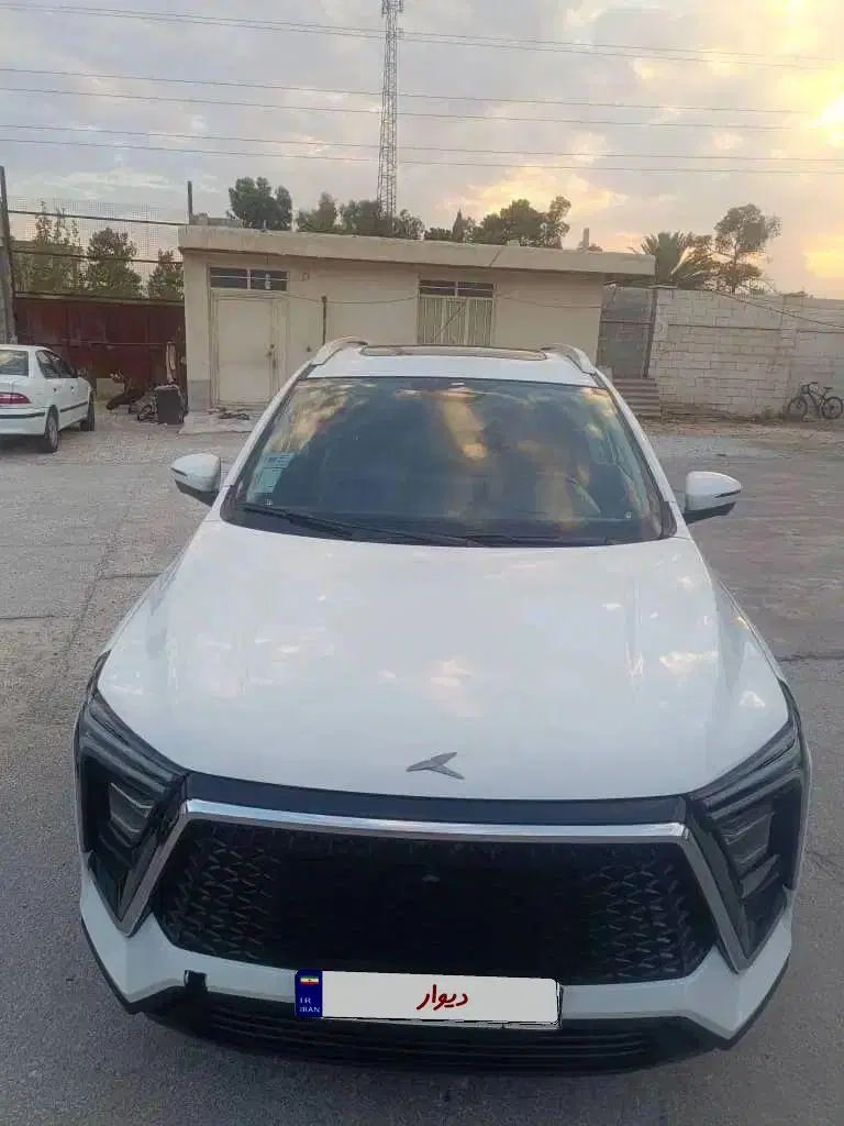 کی ام سی X5 ۱.۵ لیتر توربو - 2023