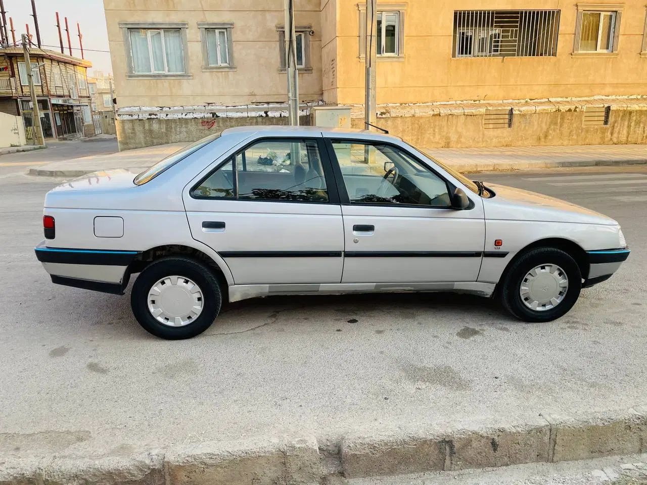 پژو 405 GLX - دوگانه سوز - 1391