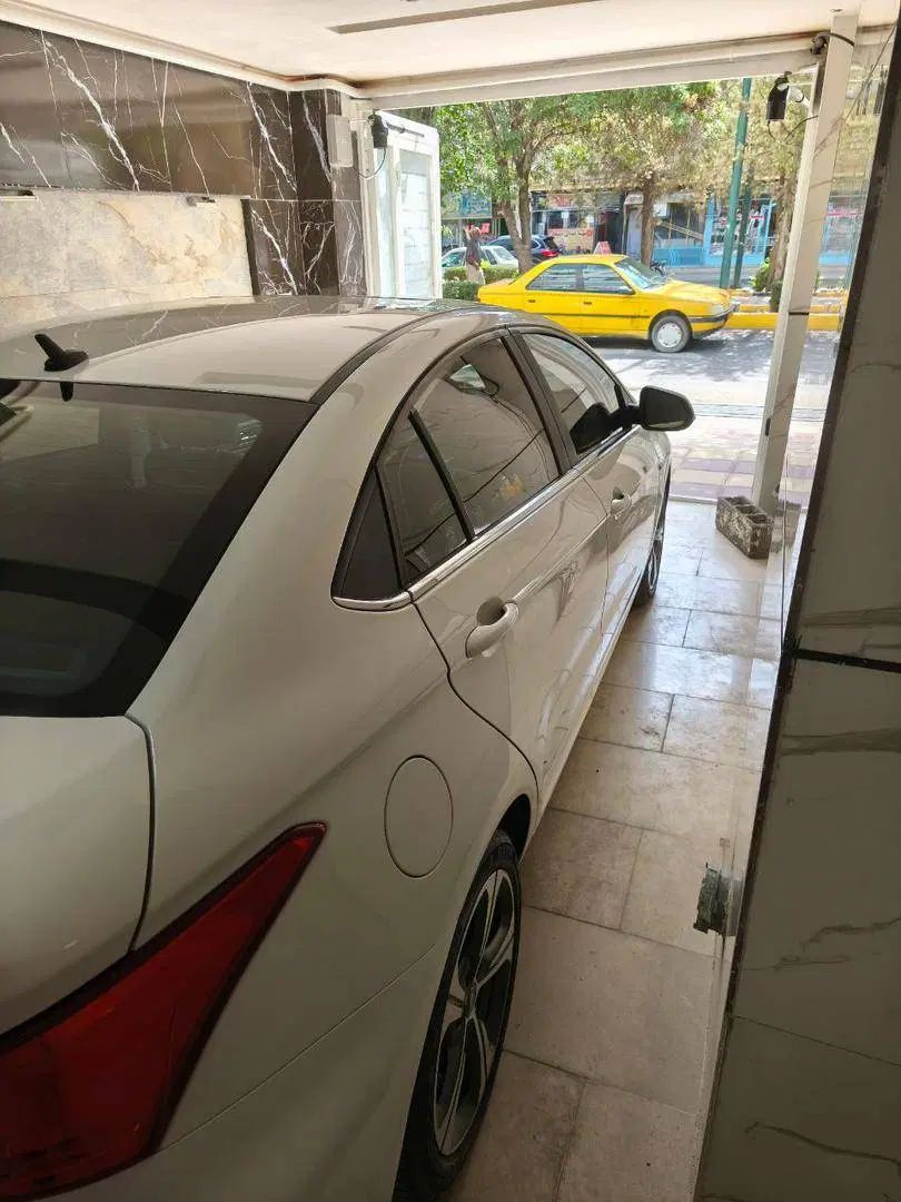 خودرو چری، آریزو ۵ توربو آگهی ann_19973740