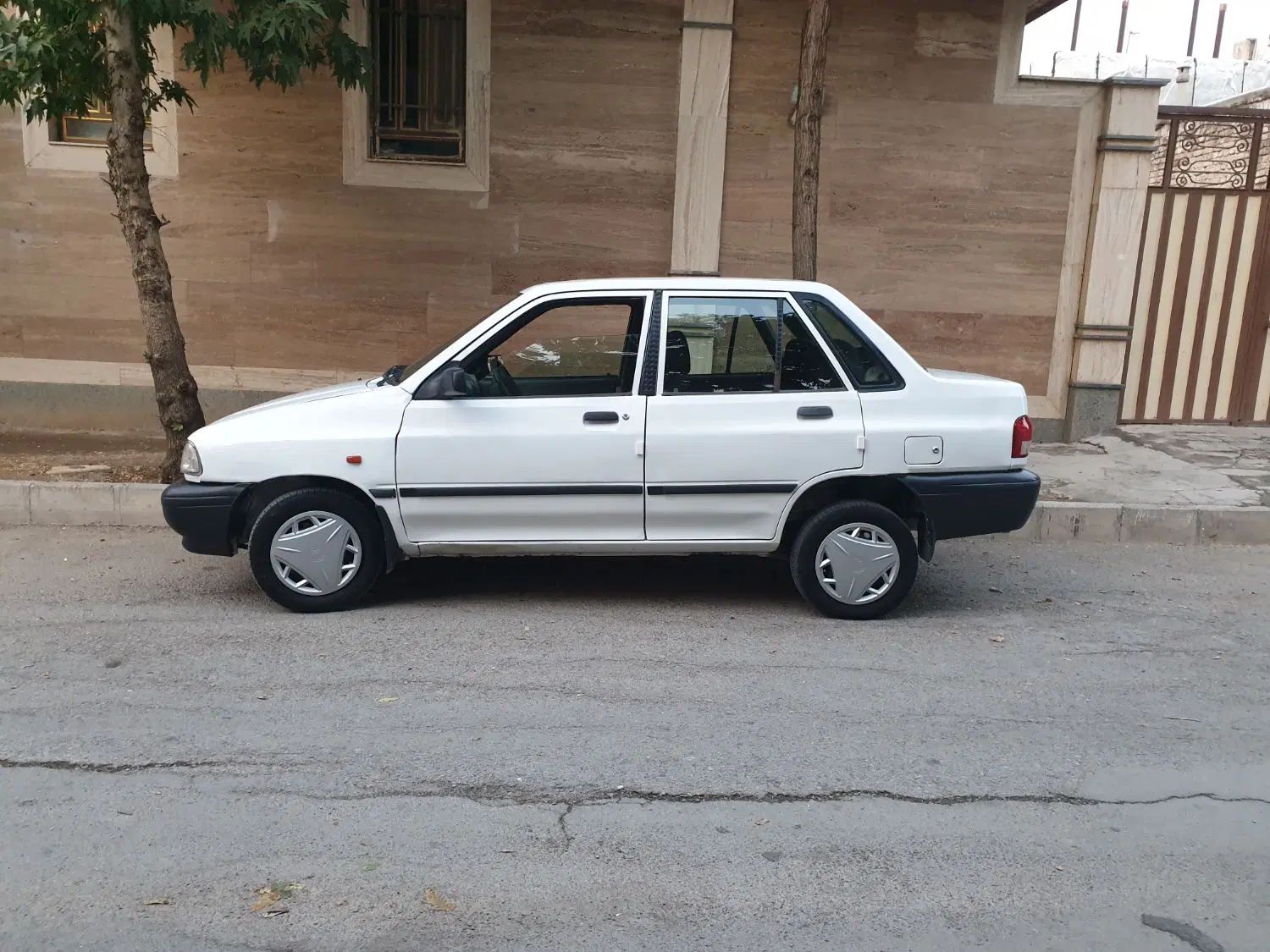 خودرو پراید، 131 آگهی ann_19973889