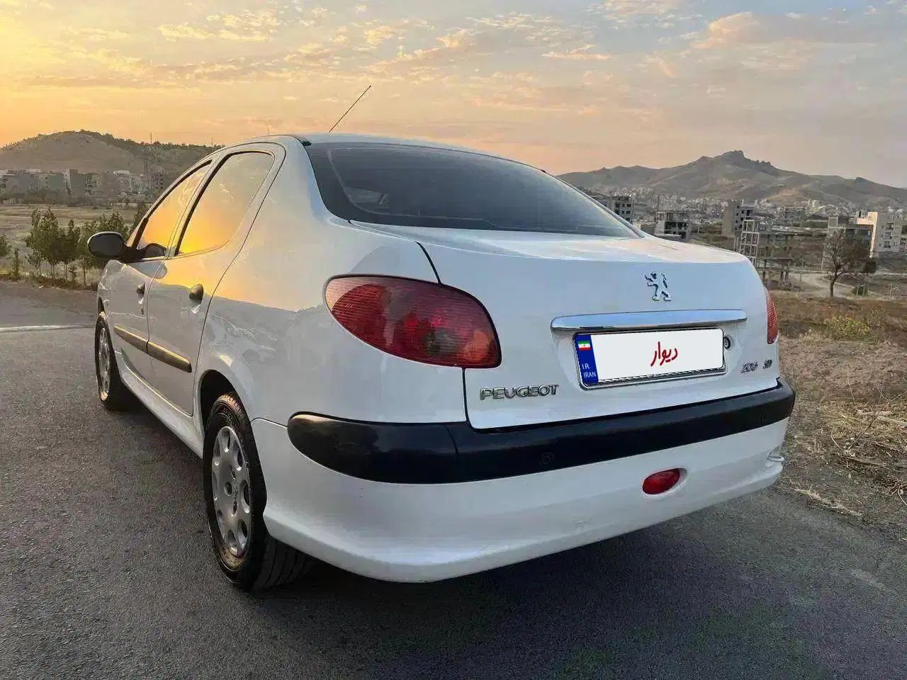 خودرو پژو، ۲۰۶ صندوق دار آگهی ann_19974000