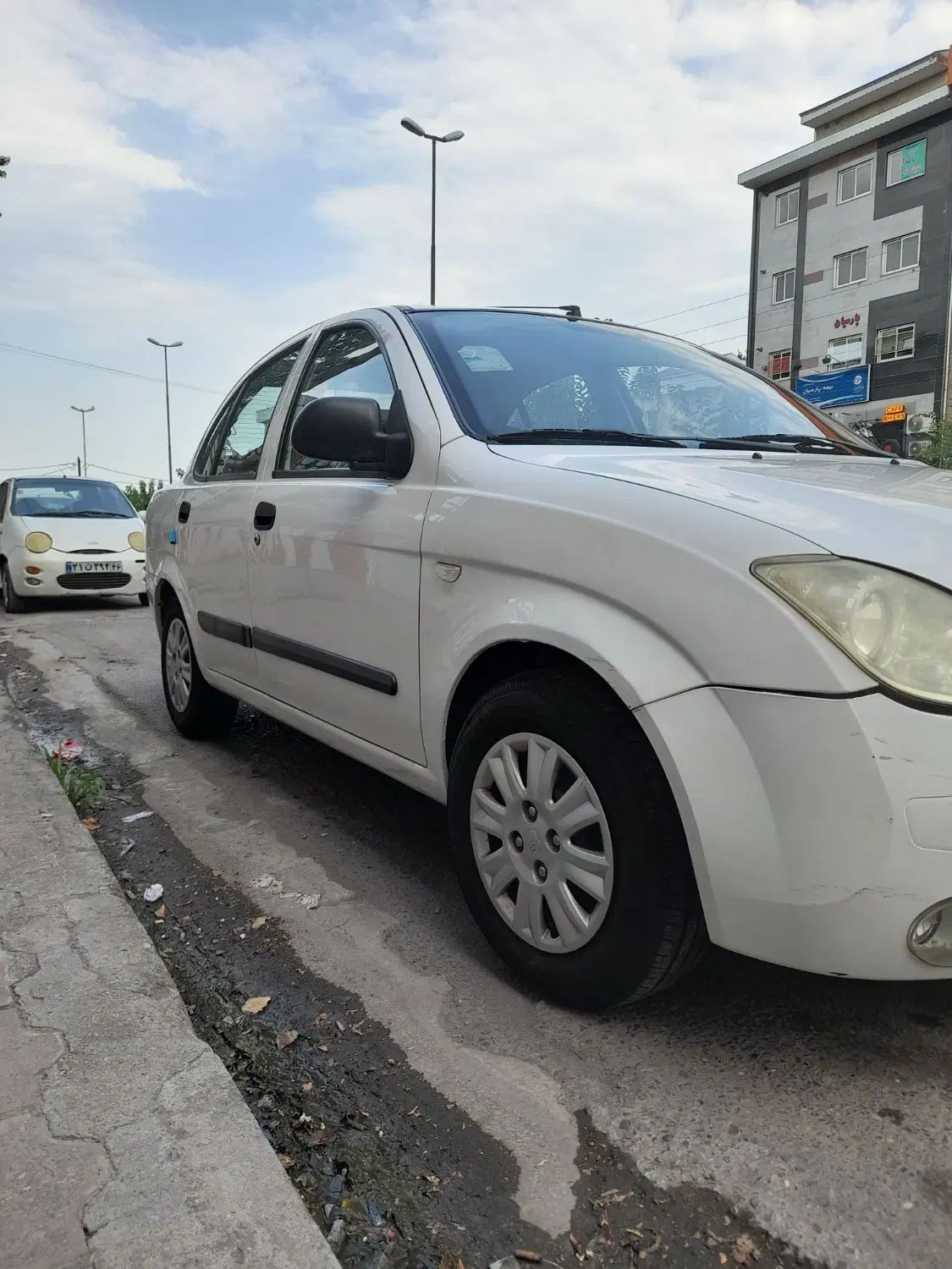 تیبا صندوق دار SX - 1395