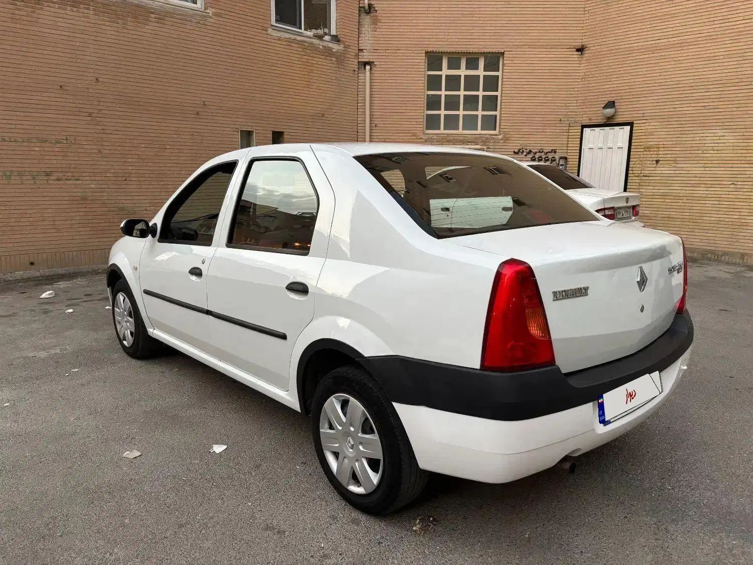 رنو تندر 90 E1 - 1389