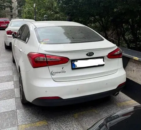 کیا سراتو 2.0 لیتر دنده ای - 2016