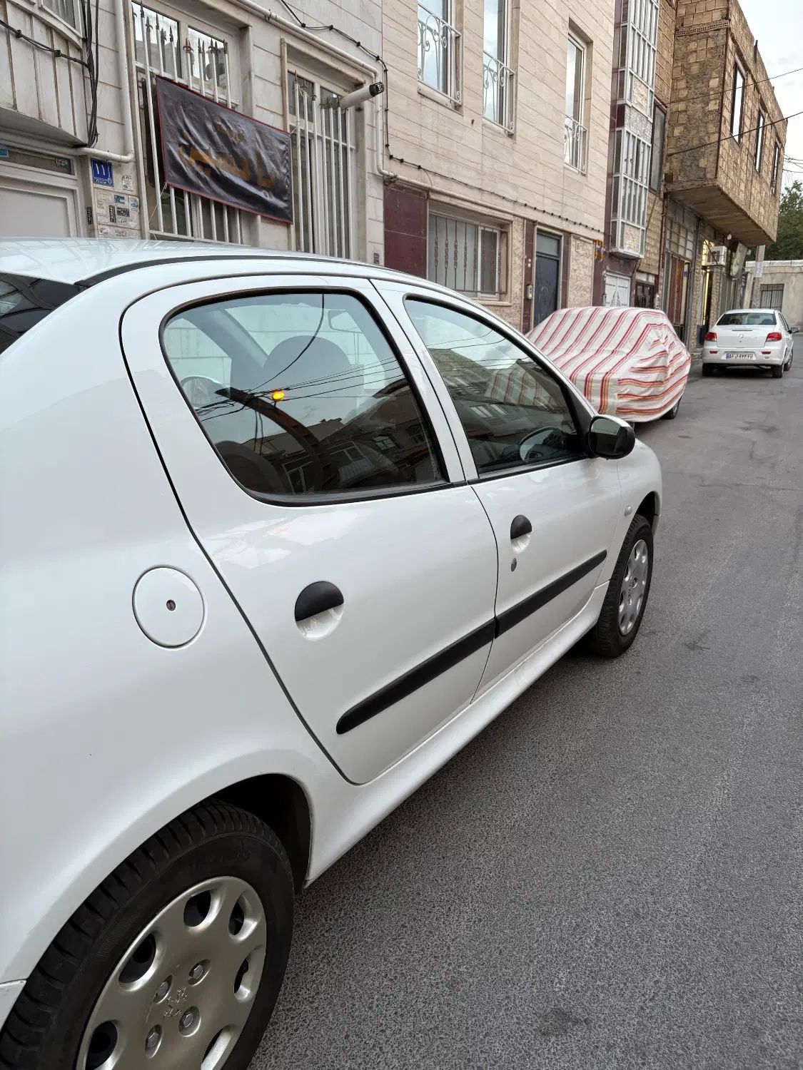 پژو ۲۰۶ صندوق دار v8 - 1399