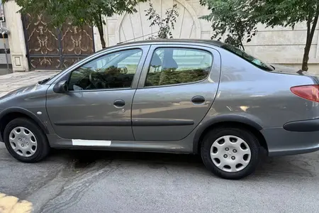 پژو ۲۰۶ صندوق دار v8 - 1392