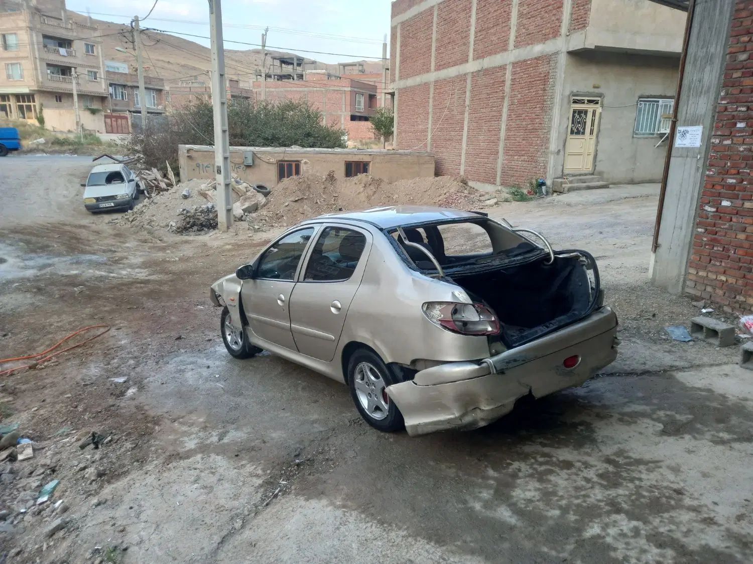 پژو 206 تیپ 5 - 1386