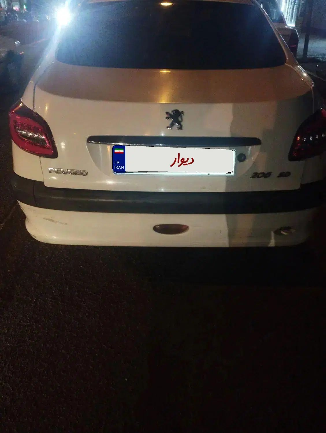 پژو ۲۰۶ صندوق دار v8 - 1393