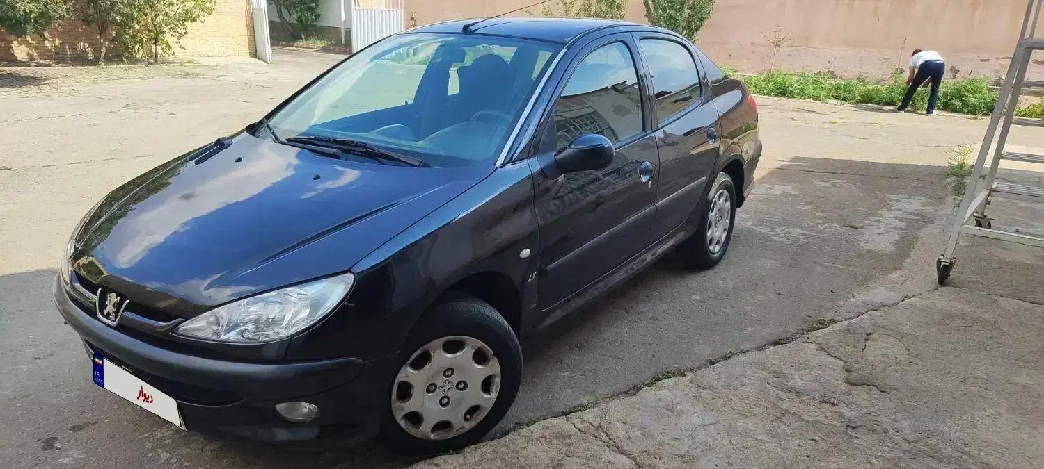 پژو ۲۰۶ صندوق دار v8 - 1396