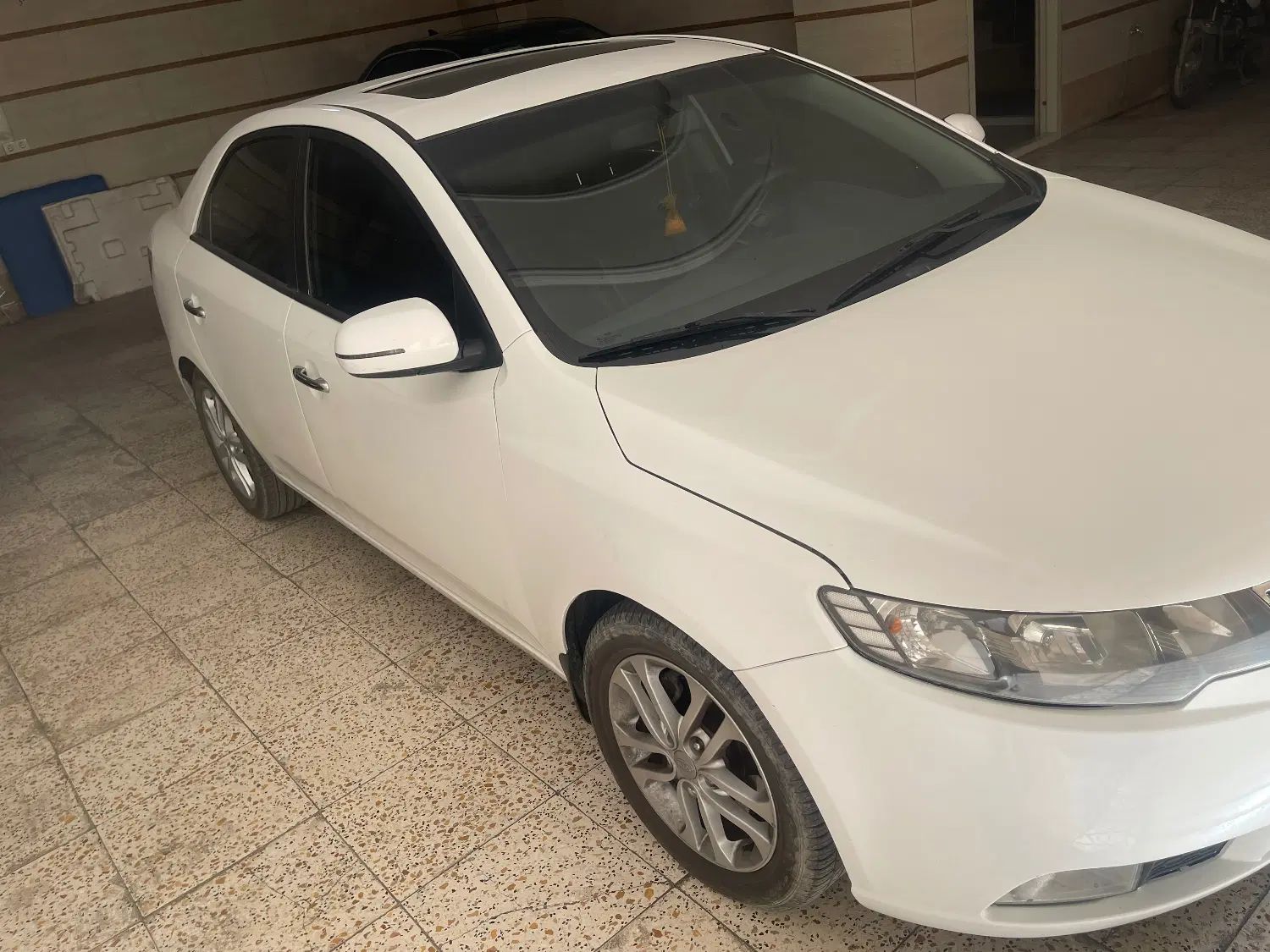 کیا سراتو 2.0 لیتر اتوماتیک GT لاین - 2017