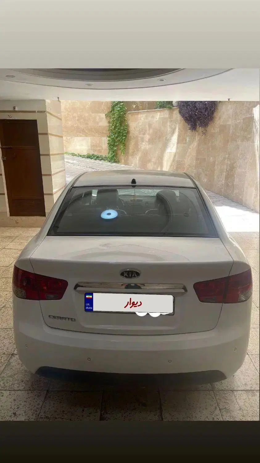 کیا سراتو 2.0 لیتر اتوماتیک GT لاین - 2017