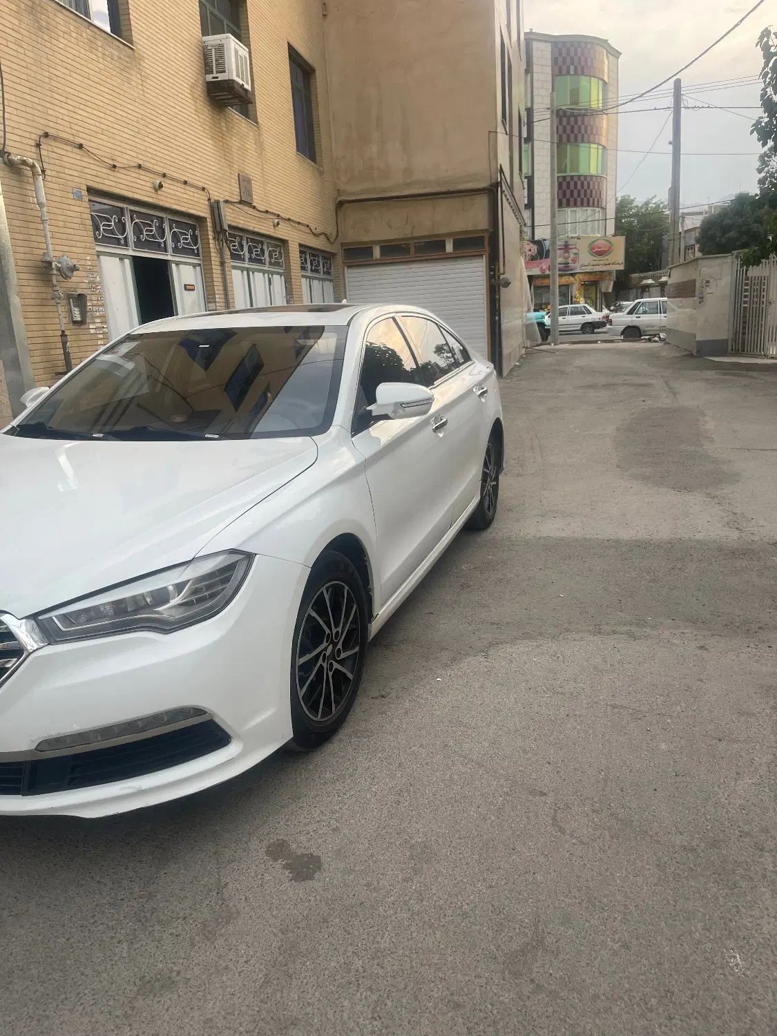 لیفان 820 اتوماتیک - 1395