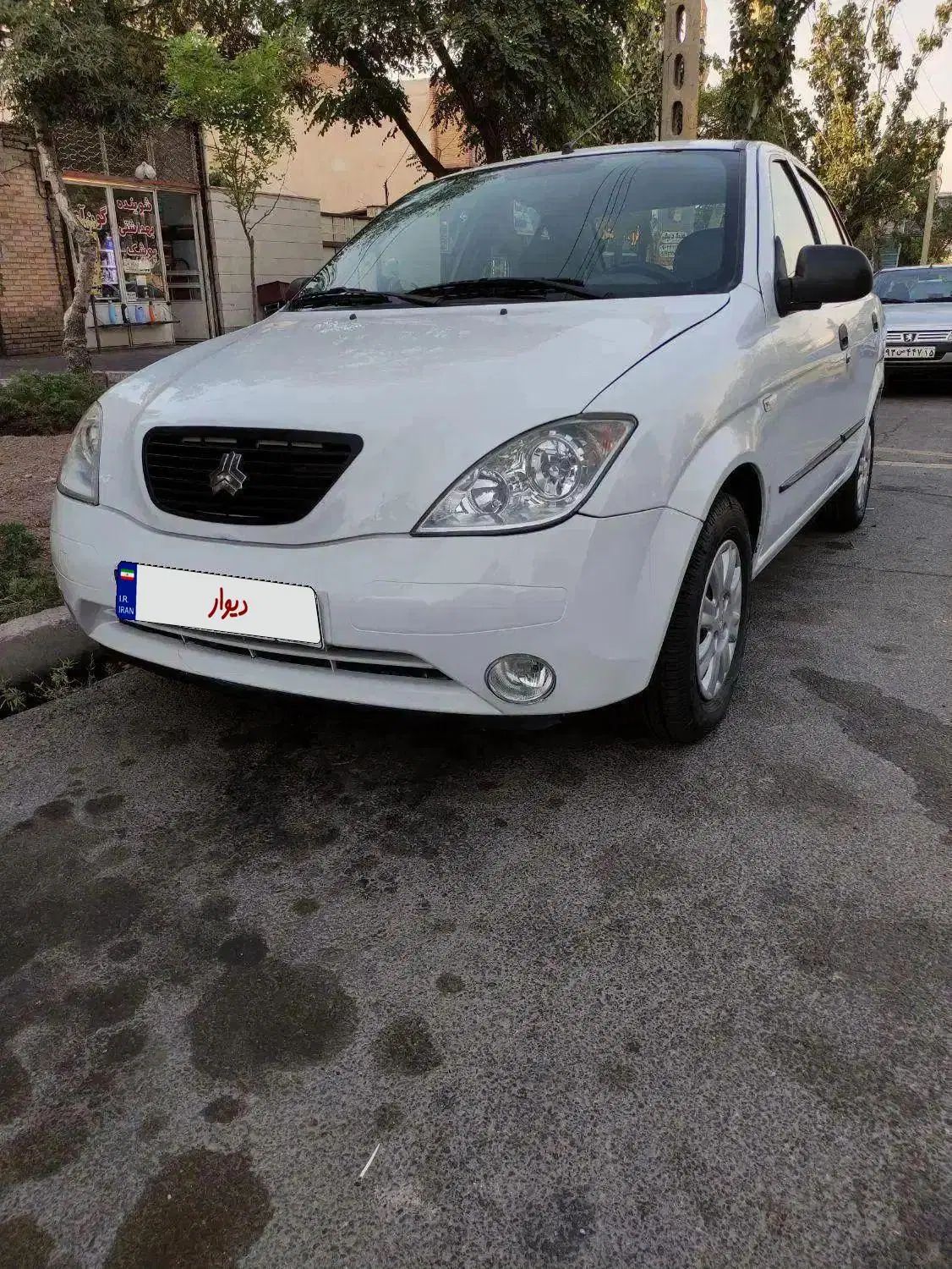 تیبا صندوق دار SX - 1400