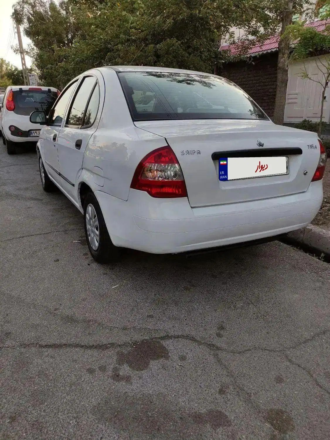 تیبا صندوق دار SX - 1400
