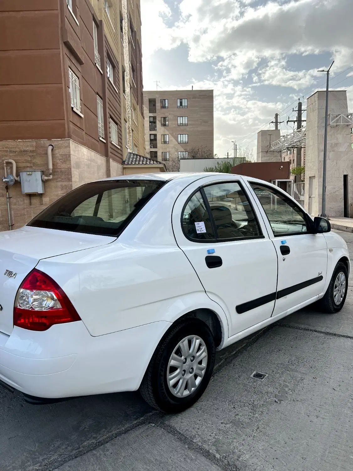 تیبا صندوق دار SX - 1394