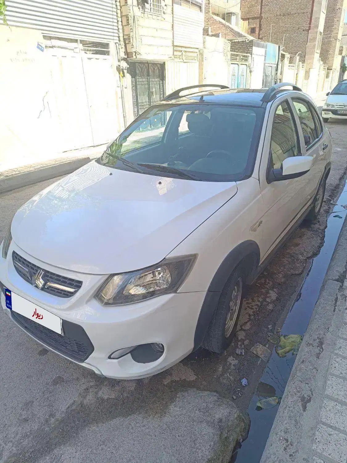 خودرو کوییک، R آگهی ann_19975324
