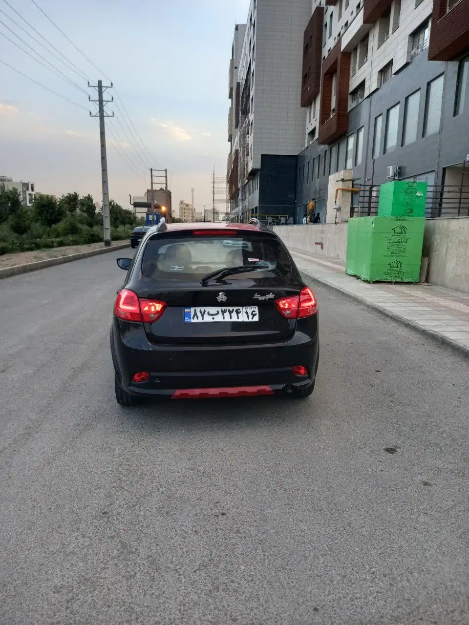 کوییک R دنده‌ای - 1402
