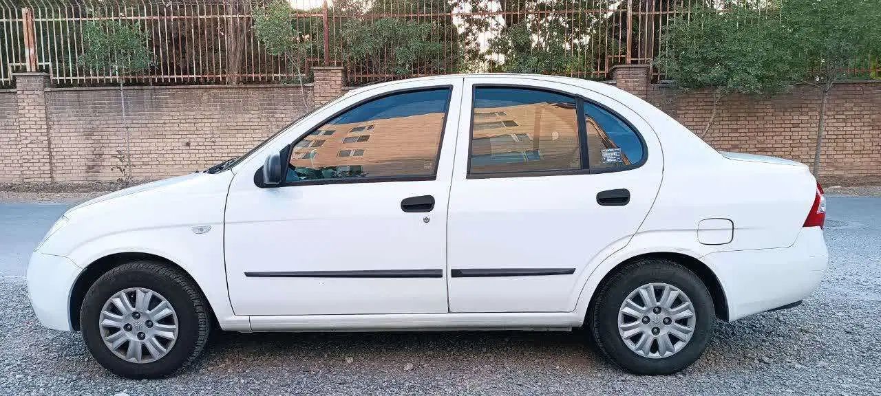 تیبا صندوق دار SX - 1400