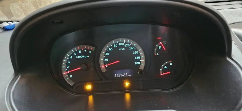تیبا صندوق دار SX - 1395