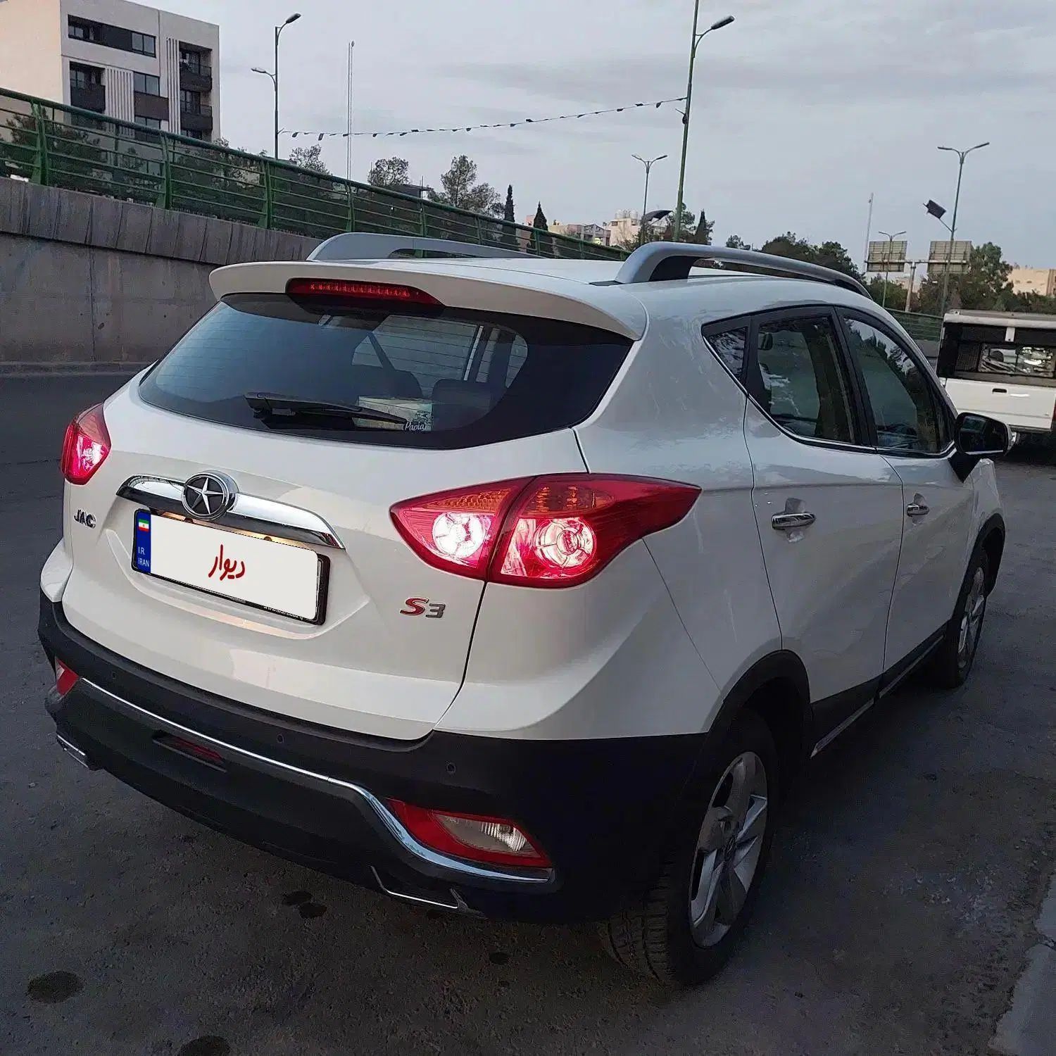 جک S3 اتوماتیک - 1397