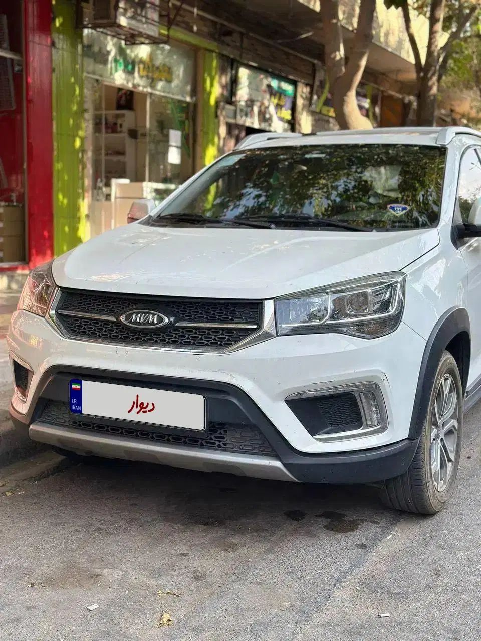خودرو ام وی ام، X22 آگهی ann_19975555