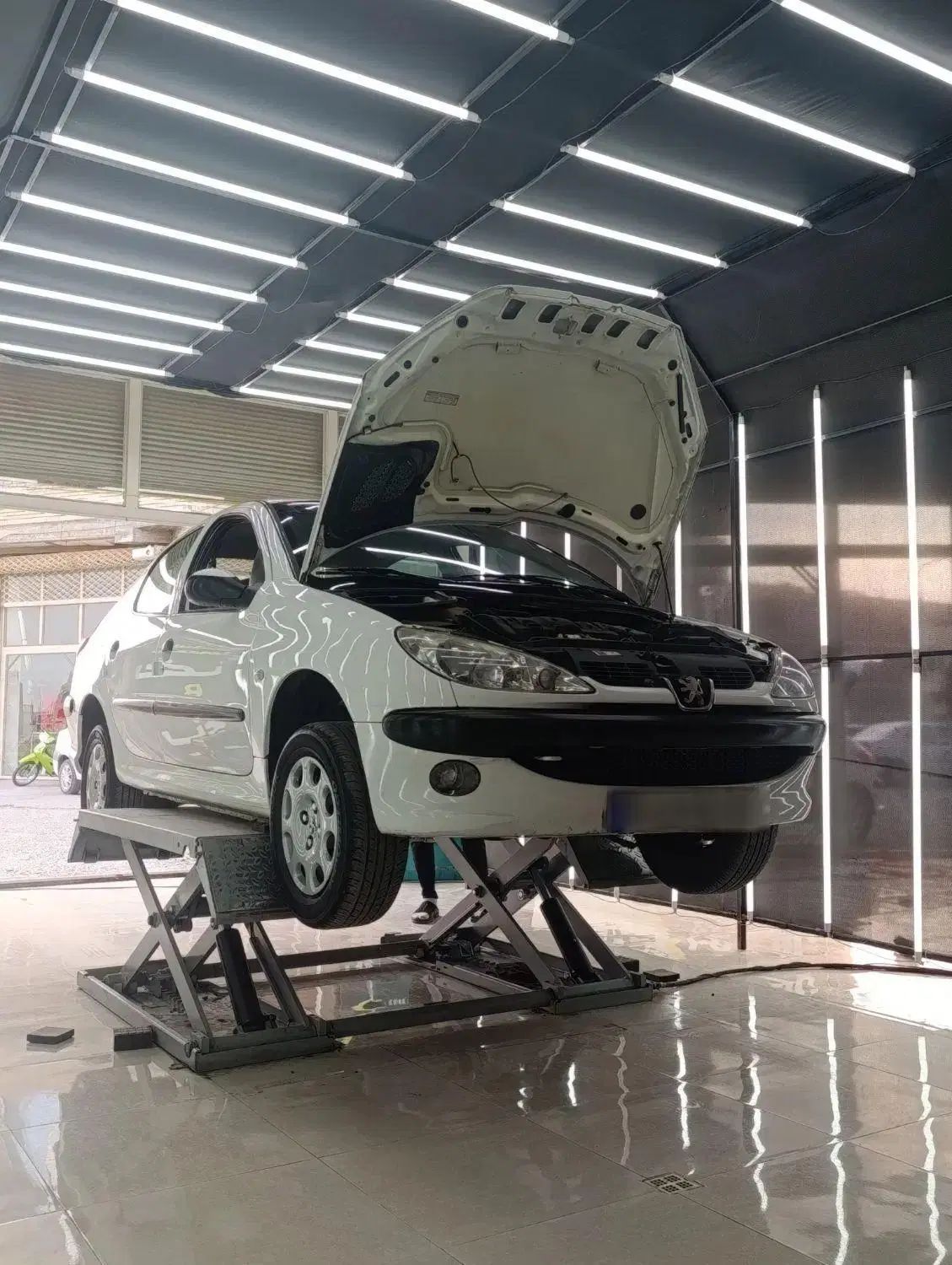 پژو ۲۰۶ صندوق دار v8 - 1389