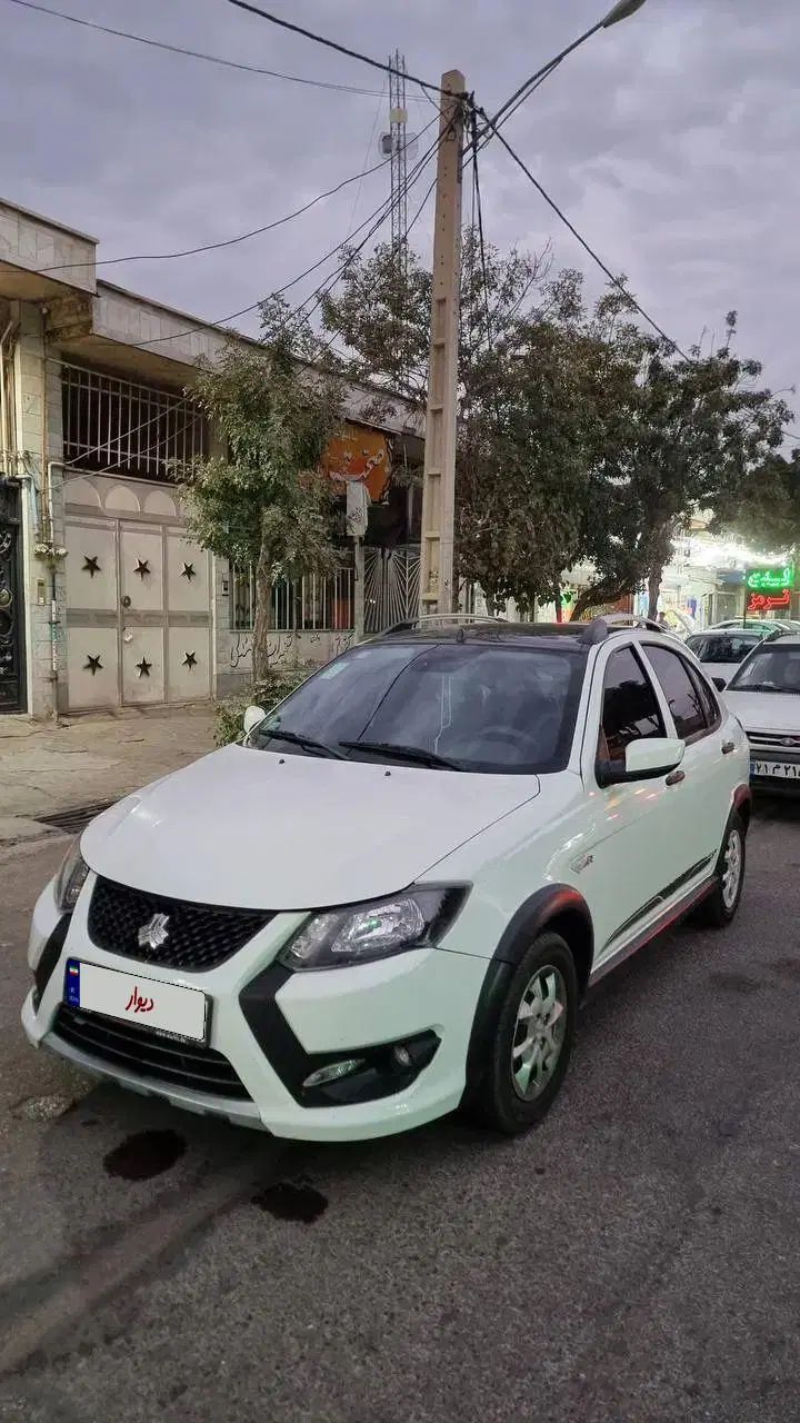 کوییک R دنده‌ای - 1402