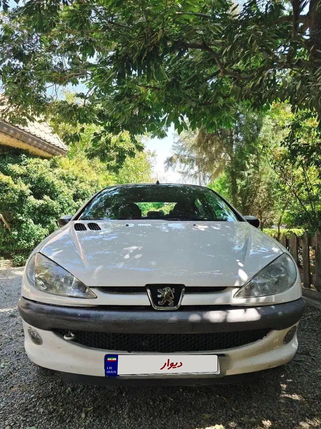 پژو ۲۰۶ صندوق دار v8 - 1396