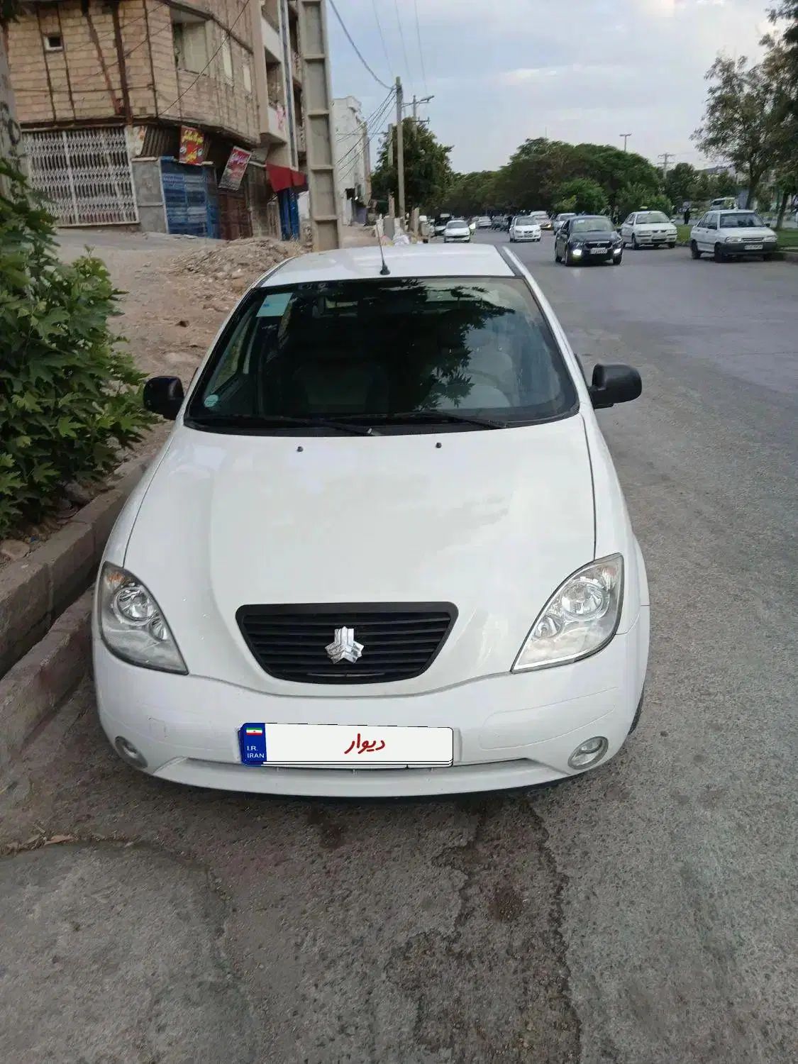تیبا صندوق دار SX - 1400